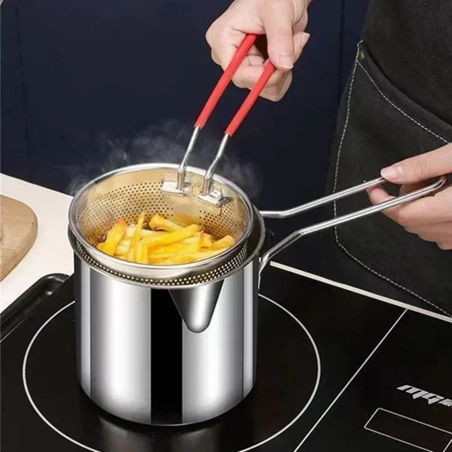 Versatile fryer for perfect snacks