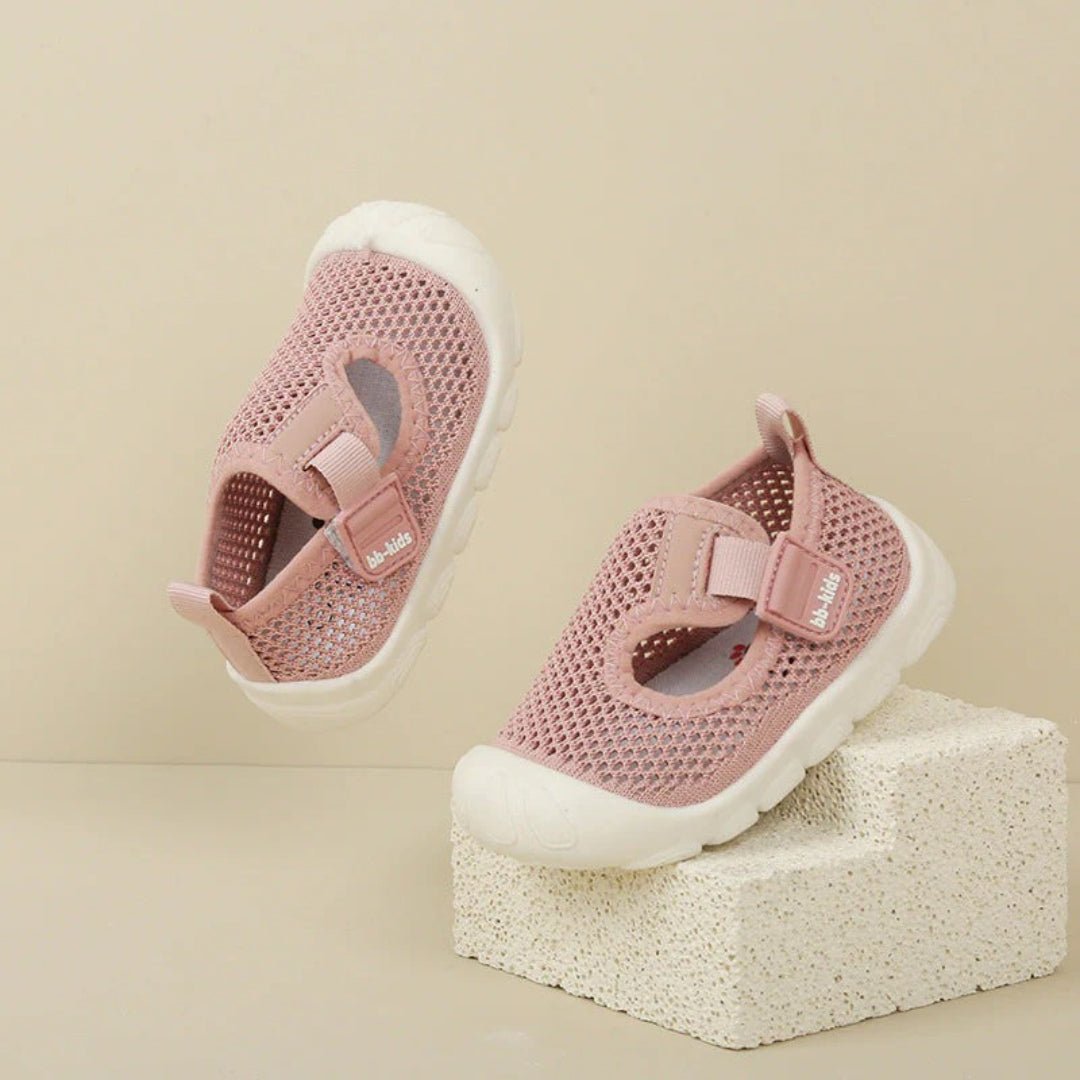 Anti-slip toddler shoes pink