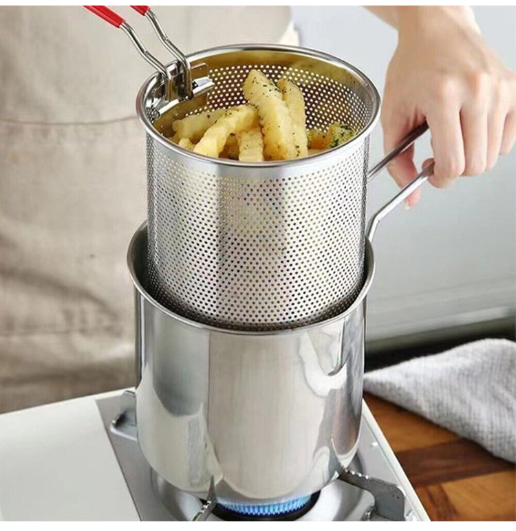 Versatile fryer for perfect snacks