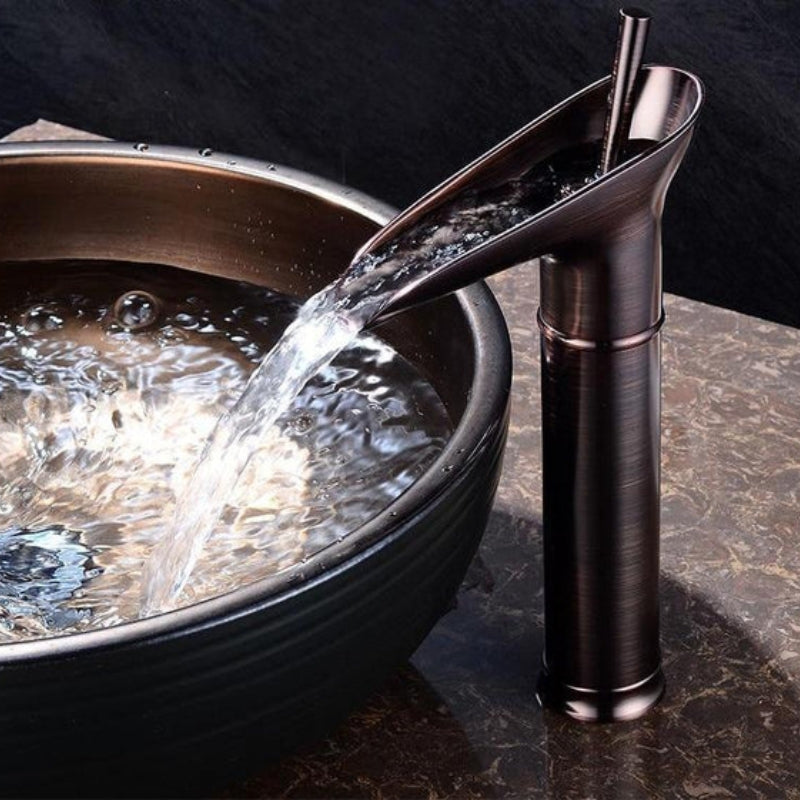 Elegant design bathroom waterfall faucet