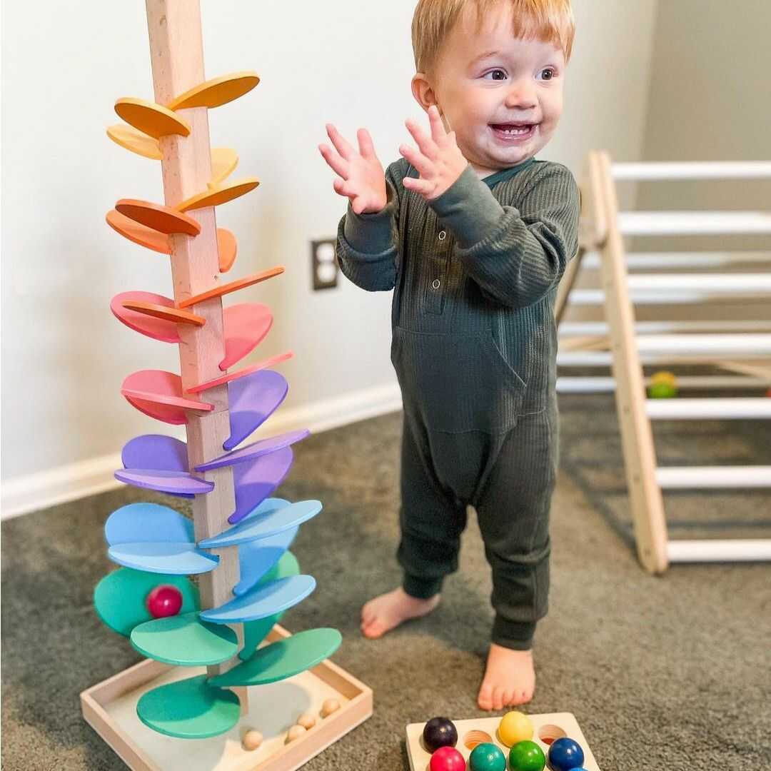 Sound tree toy for children marble track