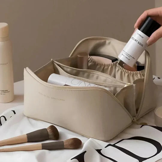 Yara - Modern Waterproof Makeup Bag
