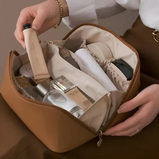 Yara - Modern Waterproof Makeup Bag