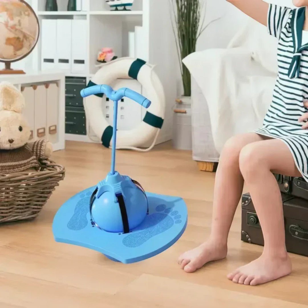 Bouncy ball with balance board and handle