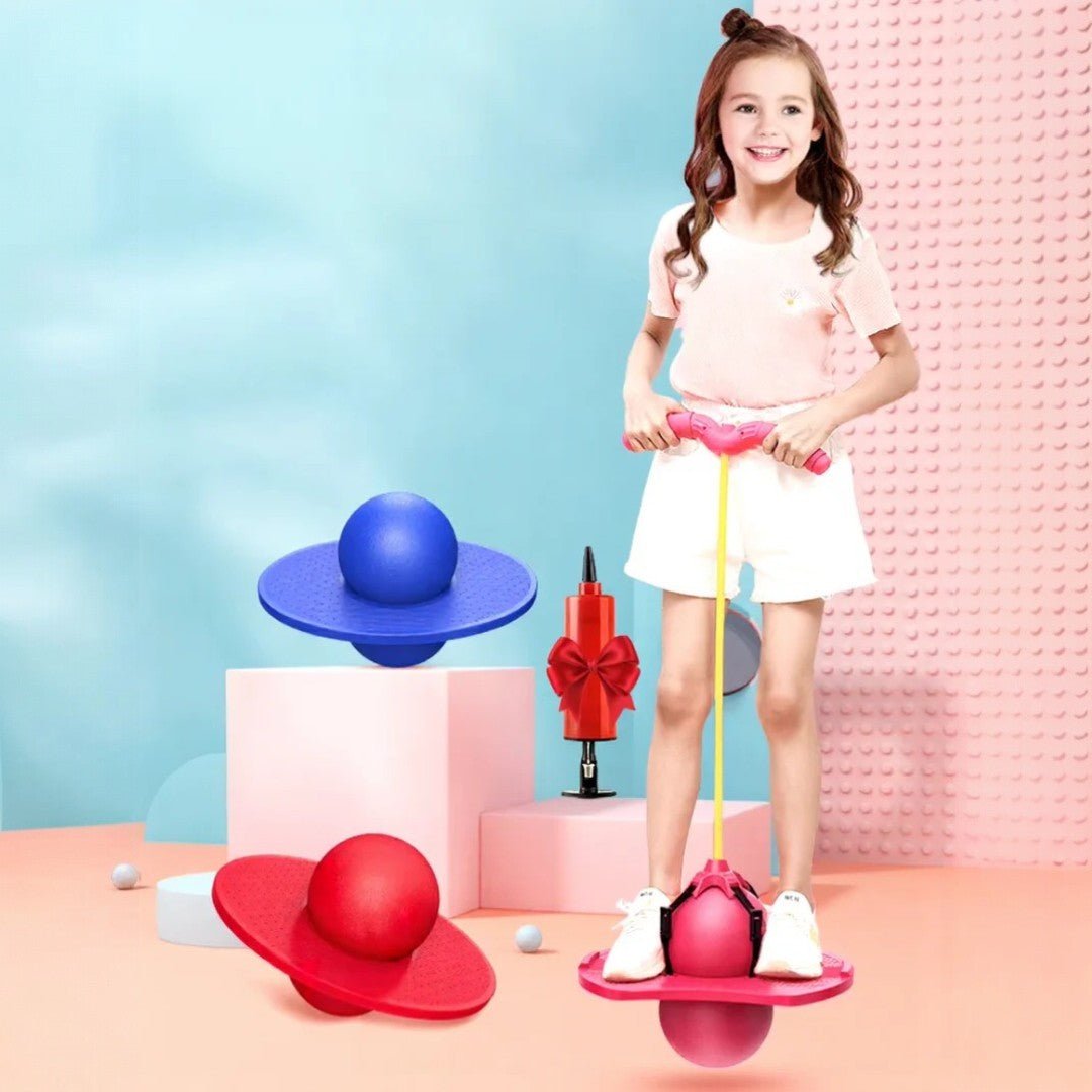Bouncy ball with balance board and handle