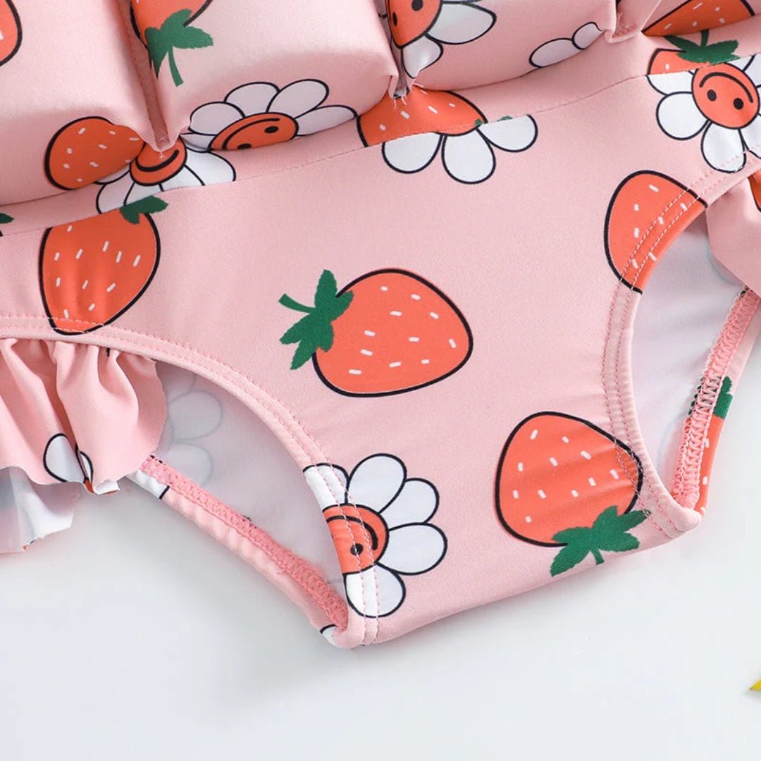 Girls swimsuit detail