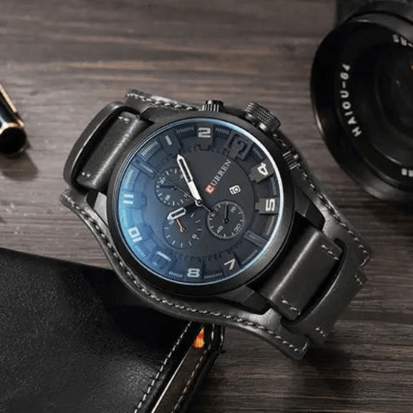 Montre chronographe multifonction avec date