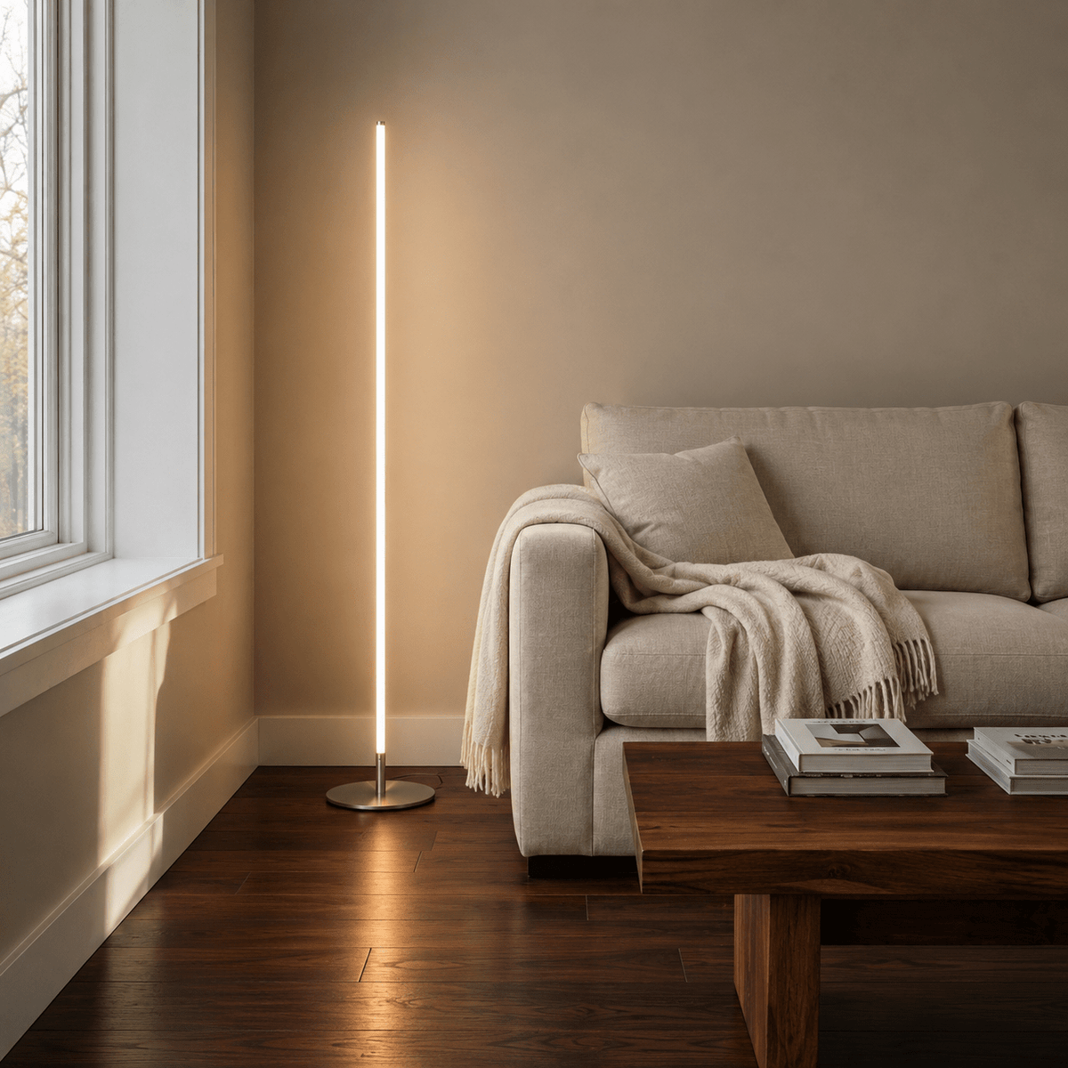 Solviero Modern LED Floor Lamp - Energy-Efficient Standing Lamp